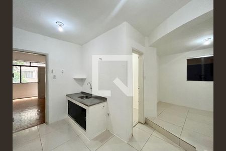 cozinha de apartamento à venda com 2 quartos, 85m² em Centro, Belo Horizonte