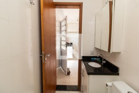 Banheiro de kitnet/studio para alugar com 1 quarto, 38m² em Cidade Patriarca, São Paulo