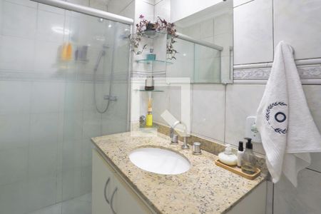 Banheiro do Quarto 1 de casa de condomínio à venda com 3 quartos, 158m² em Vila Caraguata, São Paulo