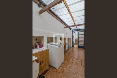 Casa à venda com 293m², 3 quartos e sem vagaÁrea de Serviço