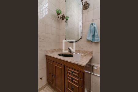 Casa à venda com 293m², 3 quartos e sem vagaBanheiro