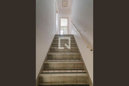 Casa à venda com 293m², 3 quartos e sem vagaEscada