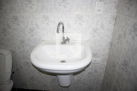 Banheiro de casa à venda com 1 quarto, 20m² em Vila Ede, São Paulo