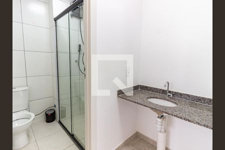 Apartamento para alugar com 37m², 2 quartos e sem vagaBanheiro