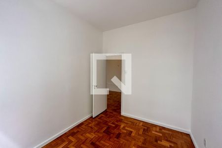Quarto 01 de apartamento para alugar com 3 quartos, 82m² em Leme, Rio de Janeiro