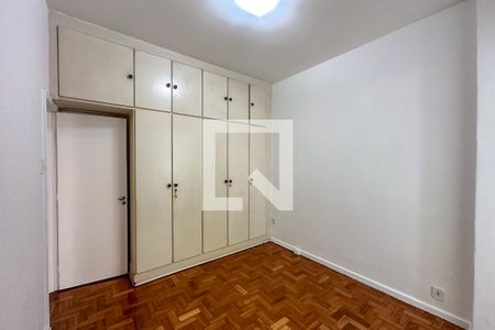 Apartamento à venda com 82m², 3 quartos e sem vaga Apartamento à venda com 82m², 3 quartos e sem vagaQuarto 02
