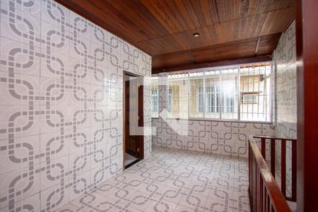 Sala 2 de casa de condomínio para alugar com 2 quartos, 70m² em Antonina, São Gonçalo