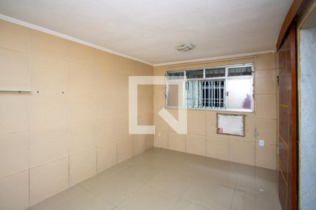 Quarto 1 de casa de condomínio para alugar com 2 quartos, 70m² em Antonina, São Gonçalo