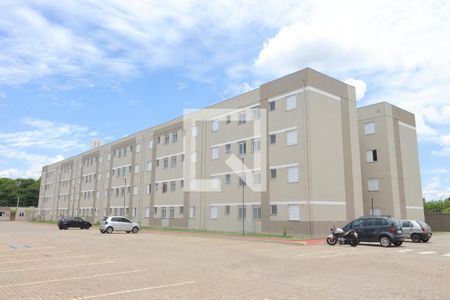 Apartamento para alugar com 46m², 2 quartos e 1 vaga Apartamento para alugar com 46m², 2 quartos e 1 vagaFachada Bloco