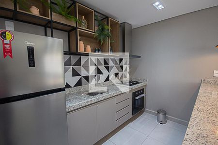 Apartamento para alugar com 46m², 2 quartos e 1 vaga Apartamento para alugar com 46m², 2 quartos e 1 vagaÁrea comum - Salão de festas