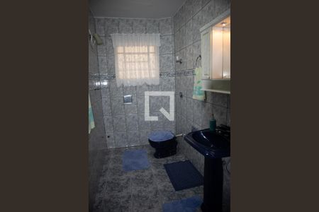 Casa à venda com 180m², 4 quartos e 2 vagasLavabo