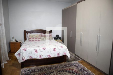 Quarto 1 de casa à venda com 4 quartos, 180m² em Vila Paiva, São Paulo