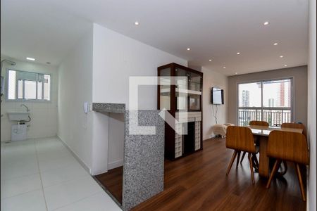 Sala de apartamento para alugar com 3 quartos, 75m² em Picanço, Guarulhos