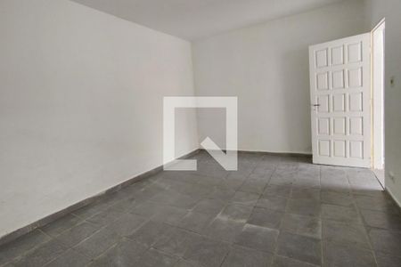 Casa para alugar com 120m², 2 quartos e 2 vagasEdícula/quarto 2