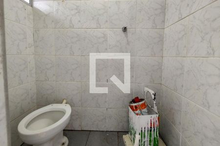 Casa para alugar com 120m², 2 quartos e 2 vagasBanheiro 2