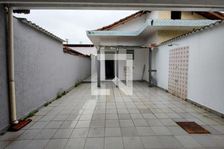 Casa para alugar com 120m², 2 quartos e 2 vagasQuintal