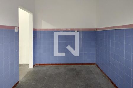 Casa para alugar com 120m², 2 quartos e 2 vagasCozinha