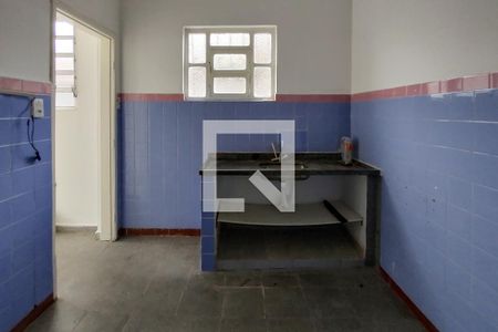 Casa para alugar com 120m², 2 quartos e 2 vagasCozinha