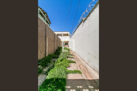 Casa à venda com 101m², 2 quartos e 1 vagaGaragem
