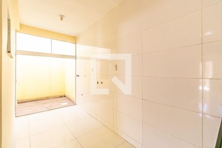 Casa à venda com 101m², 2 quartos e 1 vagaCozinha e Área de Serviço