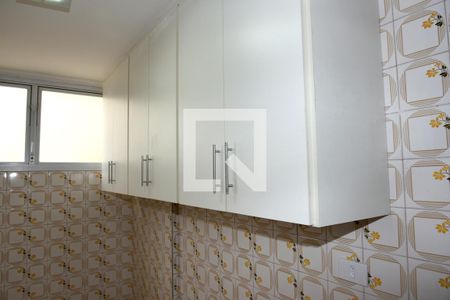 Apartamento para alugar com 73m², 3 quartos e 1 vagaCozinha - Armários