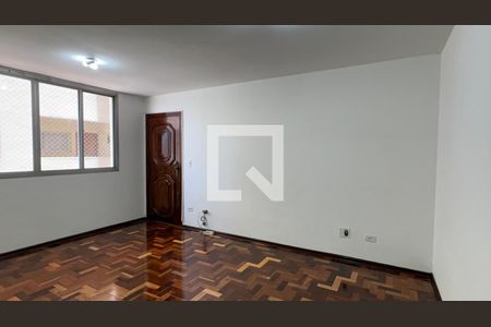 Apartamento para alugar com 3 quartos, 73m² em Jardim dos Prados, São Paulo