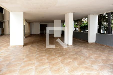 Apartamento para alugar com 73m², 3 quartos e 1 vagaEntrada do bloco