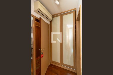 Apartamento para alugar com 208m², 4 quartos e 4 vagasSuíte 2