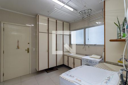 Apartamento para alugar com 208m², 4 quartos e 4 vagasÁrea de serviço