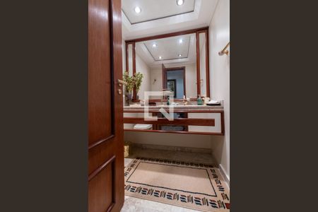 Apartamento para alugar com 208m², 4 quartos e 4 vagasLavabo