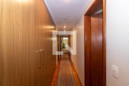 Apartamento para alugar com 208m², 4 quartos e 4 vagasCorredor