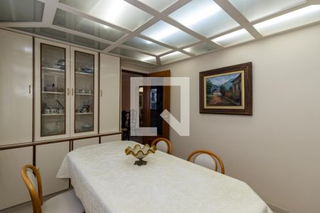 Apartamento para alugar com 208m², 4 quartos e 4 vagasCopa