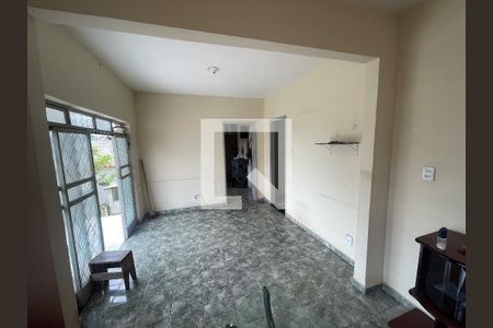 Sala de casa à venda com 2 quartos, 360m² em Lindéia, Contagem