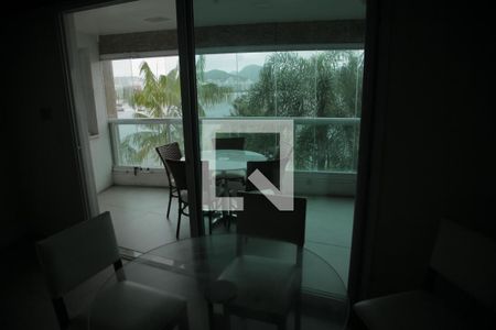 Apartamento à venda com 180m², 4 quartos e 3 vagasEspaço Gourmet 