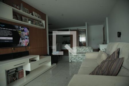 Sala de apartamento para alugar com 4 quartos, 180m² em Ingá, Niterói
