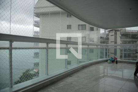 Varanda de apartamento à venda com 4 quartos, 180m² em Ingá, Niterói