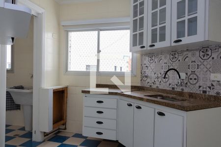 Apartamento para alugar com 122m², 2 quartos e 2 vagasCozinha