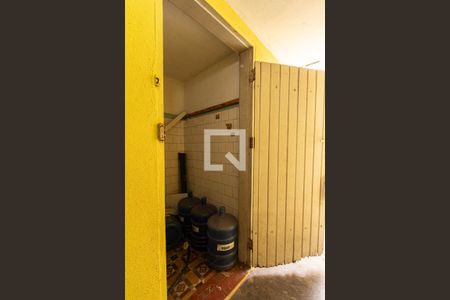 Casa para alugar com 380m², 5 quartos e 1 vagaÁrea de Serviço