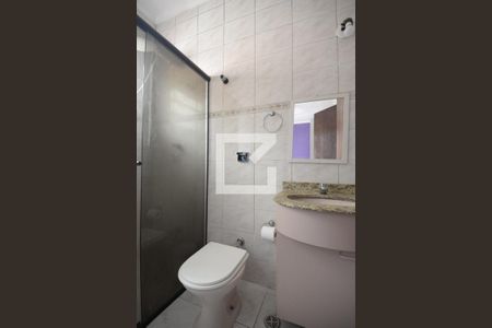 Banheiro Suíte 1 de casa para alugar com 3 quartos, 200m² em Ipiranga, São Paulo