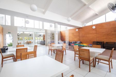 Apartamento à venda com 79m², 3 quartos e 1 vaga Apartamento à venda com 79m², 3 quartos e 1 vagaÁrea comum - Salão de festas