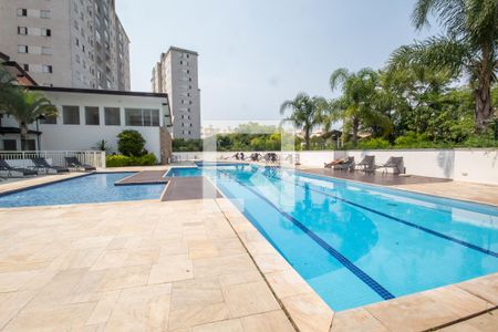 Apartamento à venda com 79m², 3 quartos e 1 vaga Apartamento à venda com 79m², 3 quartos e 1 vagaÁrea comum - Piscina