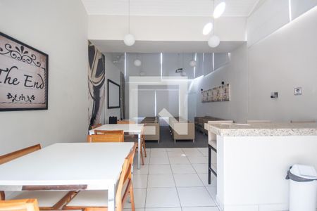 Apartamento à venda com 79m², 3 quartos e 1 vaga Apartamento à venda com 79m², 3 quartos e 1 vagaCinema