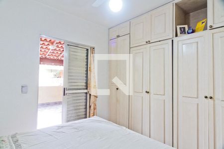 Suíte de casa à venda com 3 quartos, 120m² em Moinho Velho, São Paulo