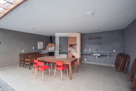 Apartamento à venda com 48m², 2 quartos e 1 vaga Apartamento à venda com 48m², 2 quartos e 1 vagaÁrea comum - Churrasqueira