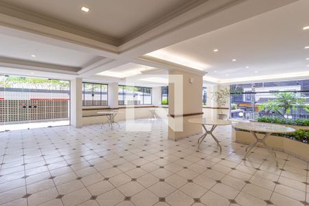 Apartamento à venda com 400m², 4 quartos e 3 vagasÁrea comum - Salão de festas