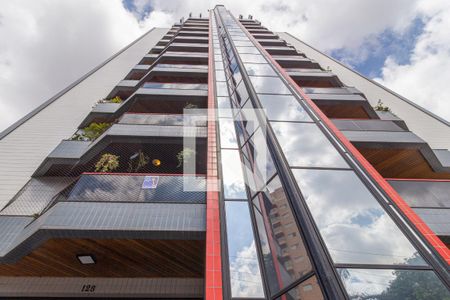 Apartamento à venda com 400m², 4 quartos e 3 vagasFachada