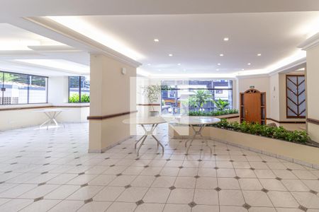 Apartamento à venda com 400m², 4 quartos e 3 vagasÁrea comum - Salão de festas