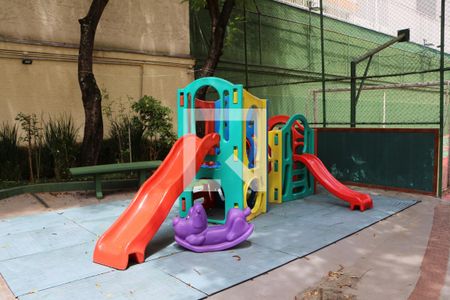Apartamento à venda com 65m², 3 quartos e 1 vagaÁrea comum - Playground
