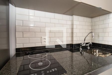 Studio à venda com 25m², 1 quarto e sem vagaCozinha, cooktop e pia. 