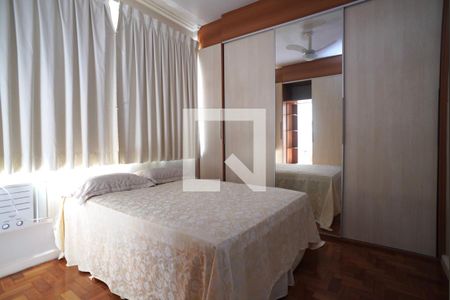 Suite de apartamento à venda com 2 quartos, 228m² em Icaraí, Niterói